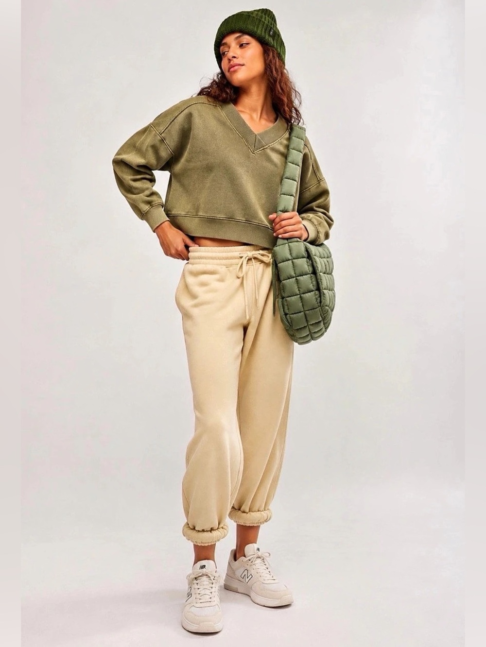 Free People Take Me Back Pullover Cropped V-Neck Sweatshirt Green Medium